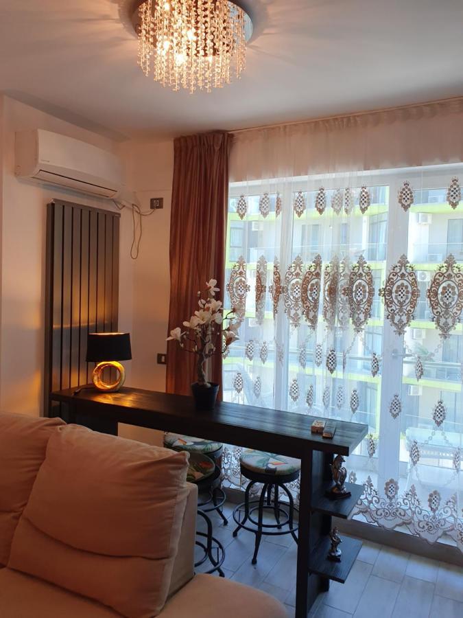 Antonia Alezzi Beach Resort Нэводари Экстерьер фото
